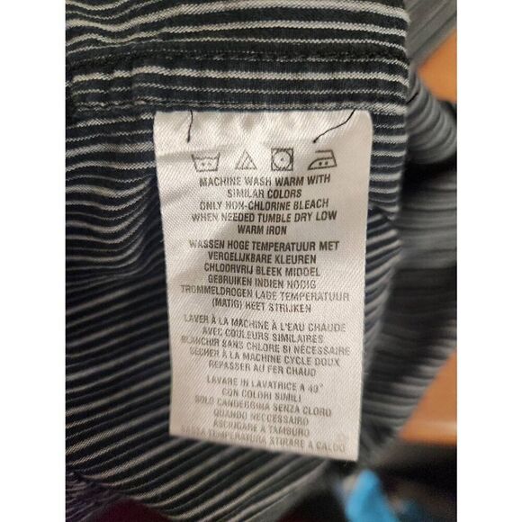 Harley-Davidson 2X long sleeved button-down strip shirt - Picture 6 of 6